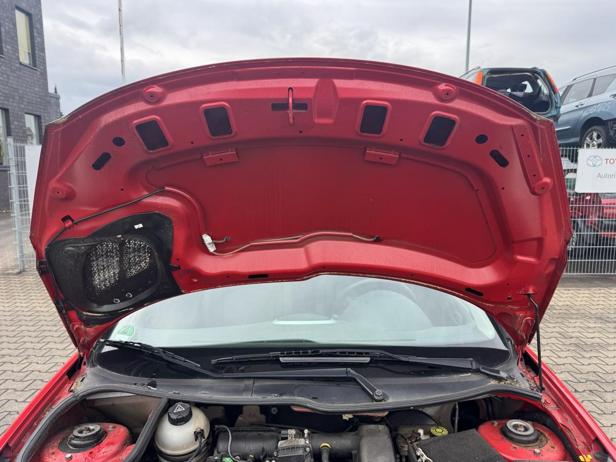 Peugeot 206+ original Motorhaube KKN Rot Aden Bj.2010